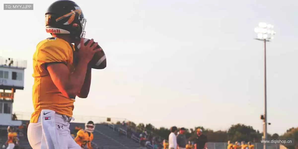 「弹幕互动 + 专家解读，边看边聊才是观赛标配！💬加入直播间，一起嗨翻天！」